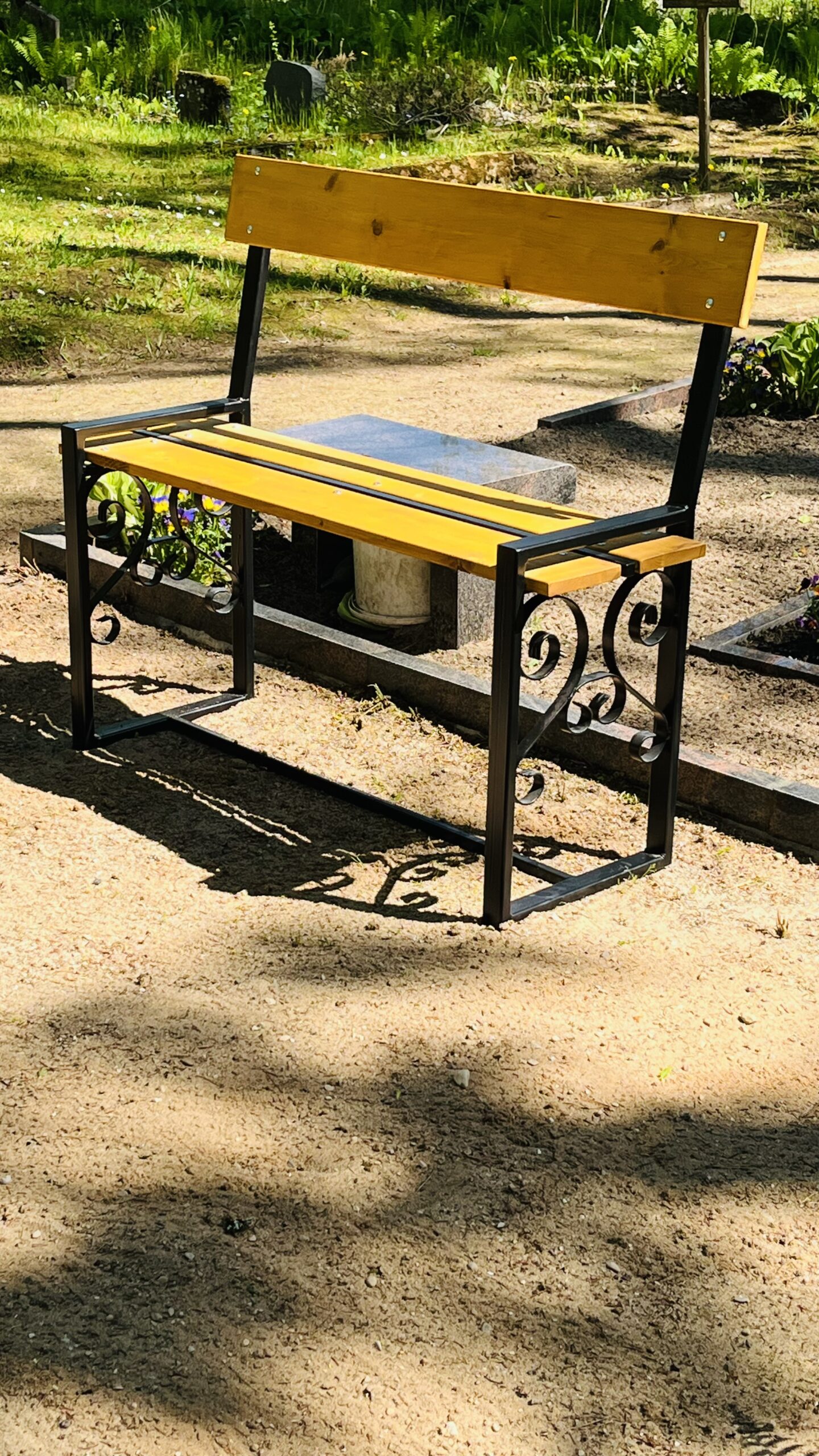 Bench with backrest - Image 5